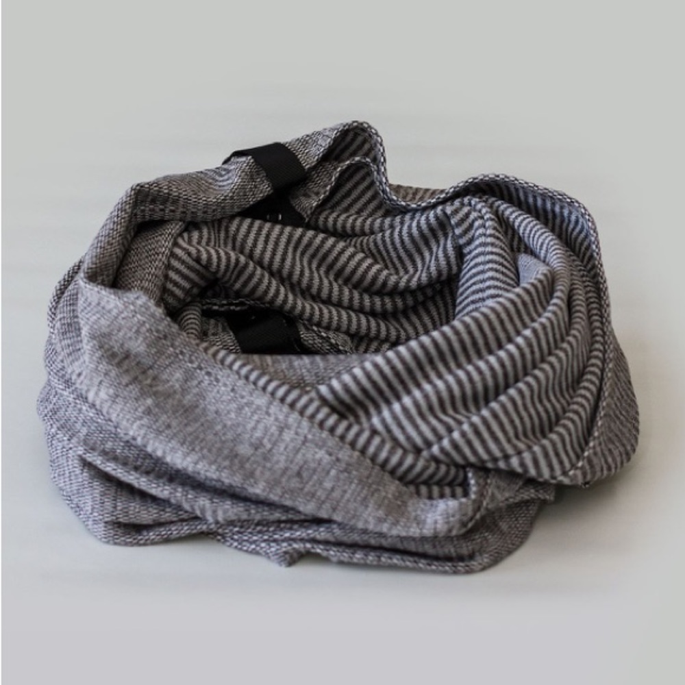 Lululemon Vinyasa Scarf Rulu - OS